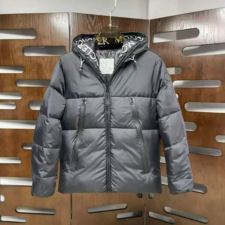 Picture of Moncler Down Jackets _SKUMonclersz1-68qx7936685